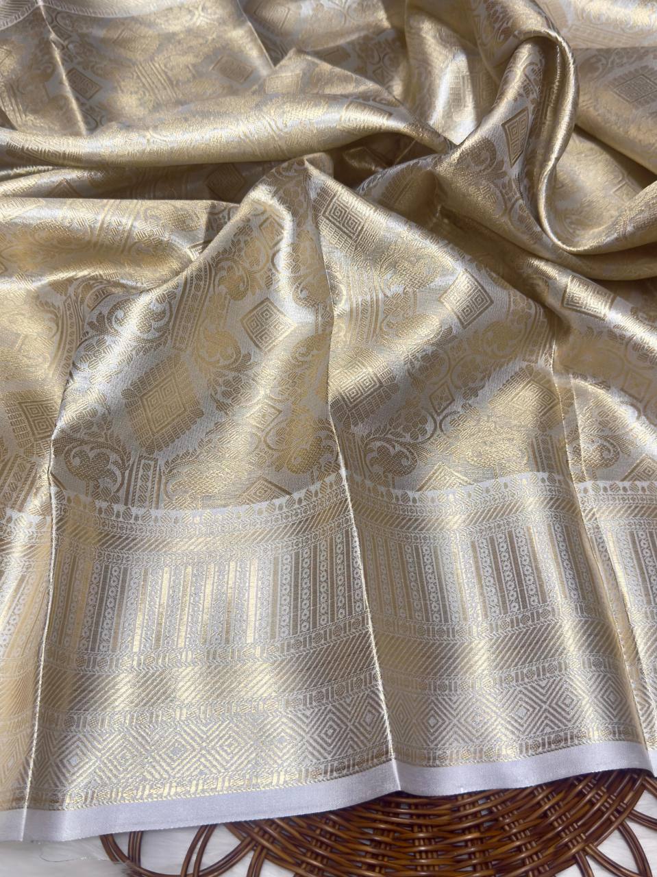 Patli banarsi handloom Saree