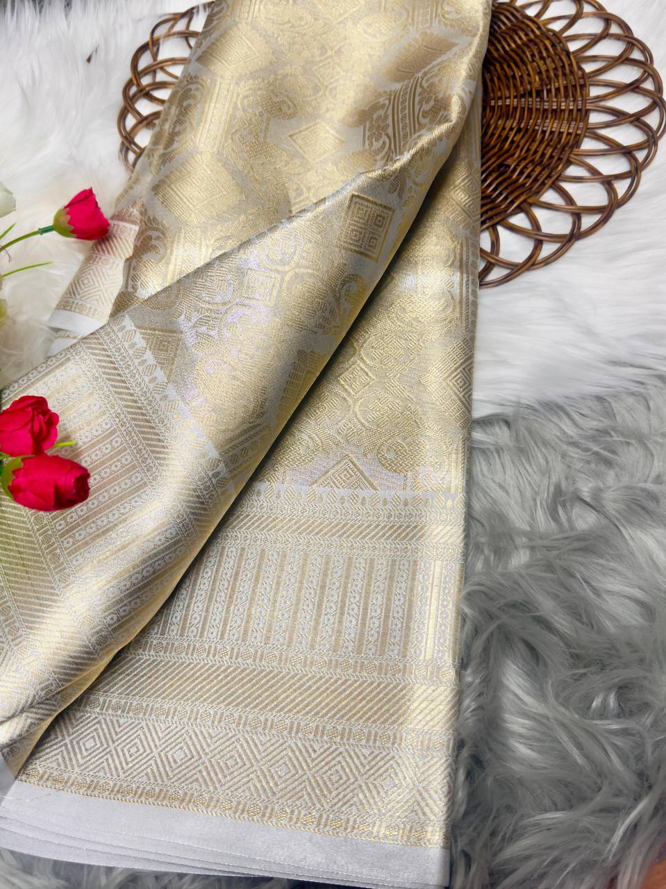 Patli banarsi handloom Saree