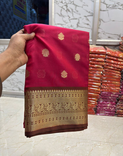 Gold Pattern Border Saree