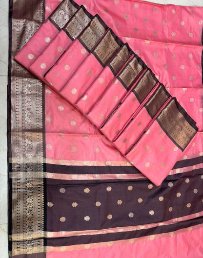 Gold Pattern Border Saree