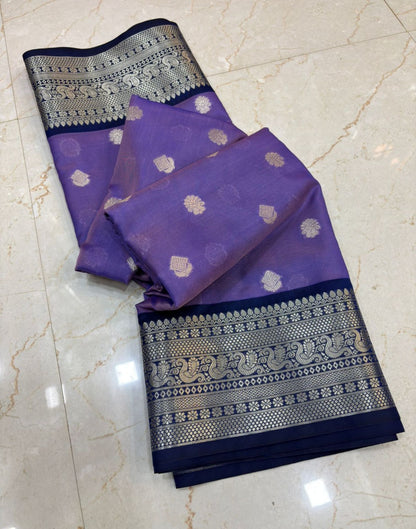 Gold Pattern Border Saree