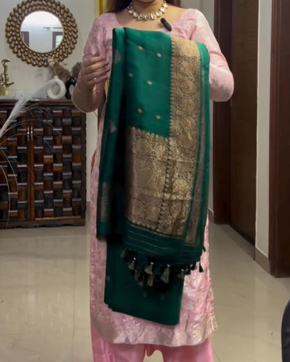 Hariyali Glow Cotton Jari Suit